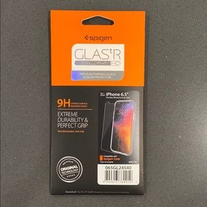 iPhone 11 Pro Max Screen Protector
